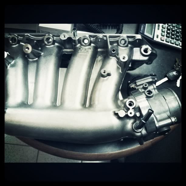 2011 TL SH AWD TB install with P2R spacer and KZ 3.5 inch custom intake