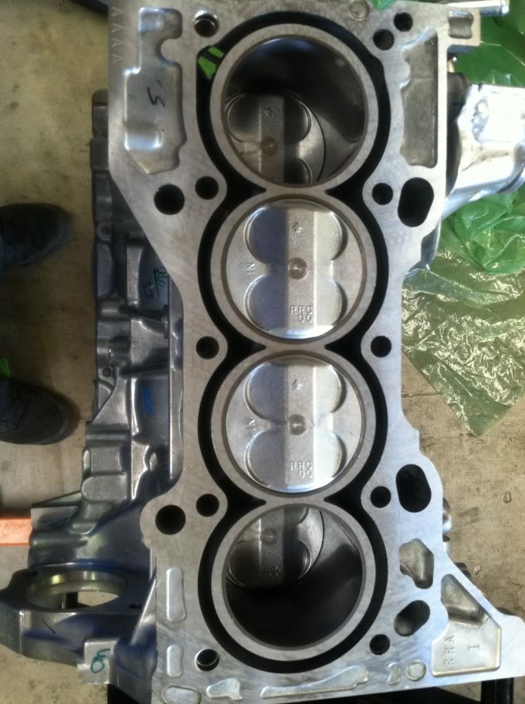 K20z3 brand new OEM block/ FD2 piston install 8th Generation Honda Civic Forum