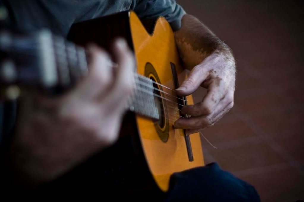 hands,people,color,ribbon,NANAqualunque,music,guitar