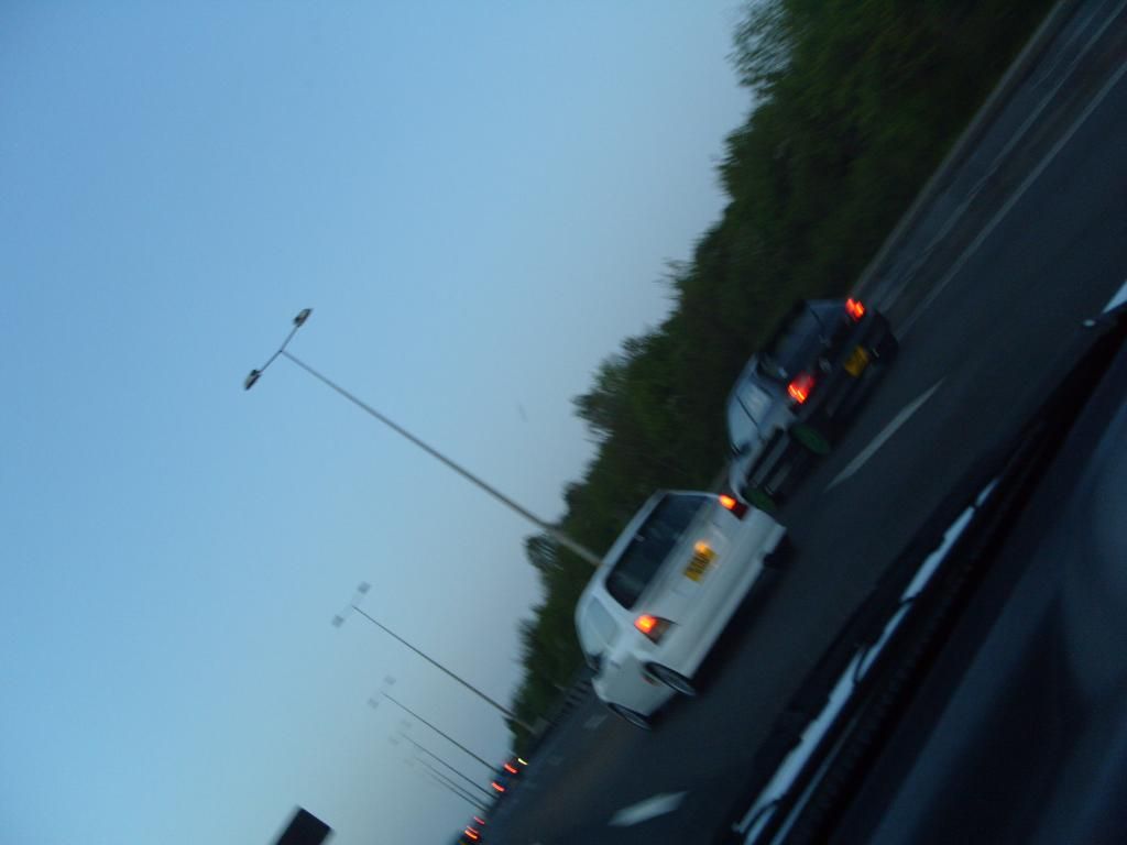 S1050458-1.jpg