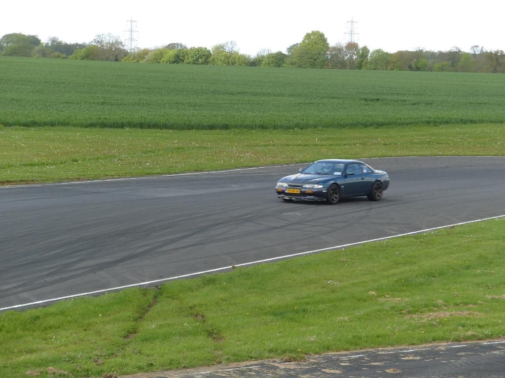 S1050562.jpg