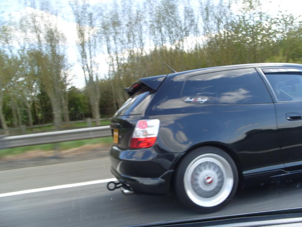 S1050585.jpg